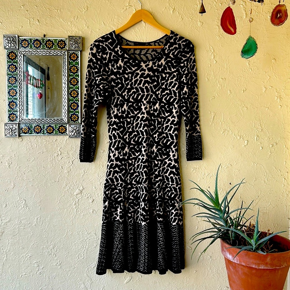 Just…Taylor Knit Dress size M